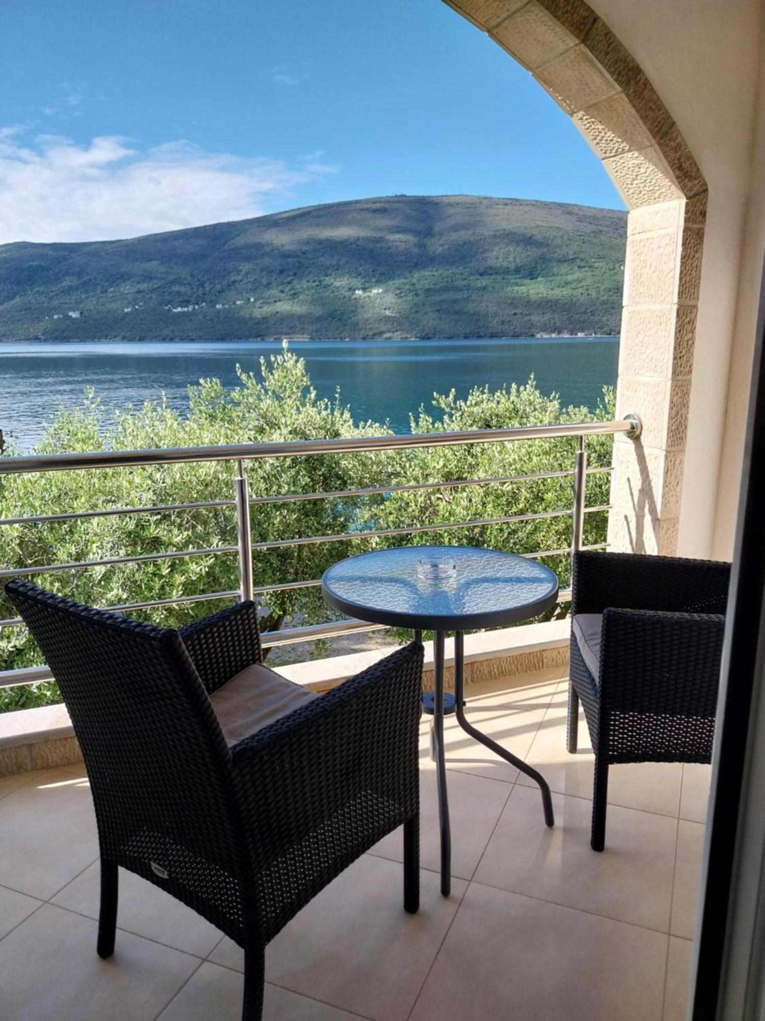 Apartments Villa Danilovic Herceg Novi Eksteriør bilde
