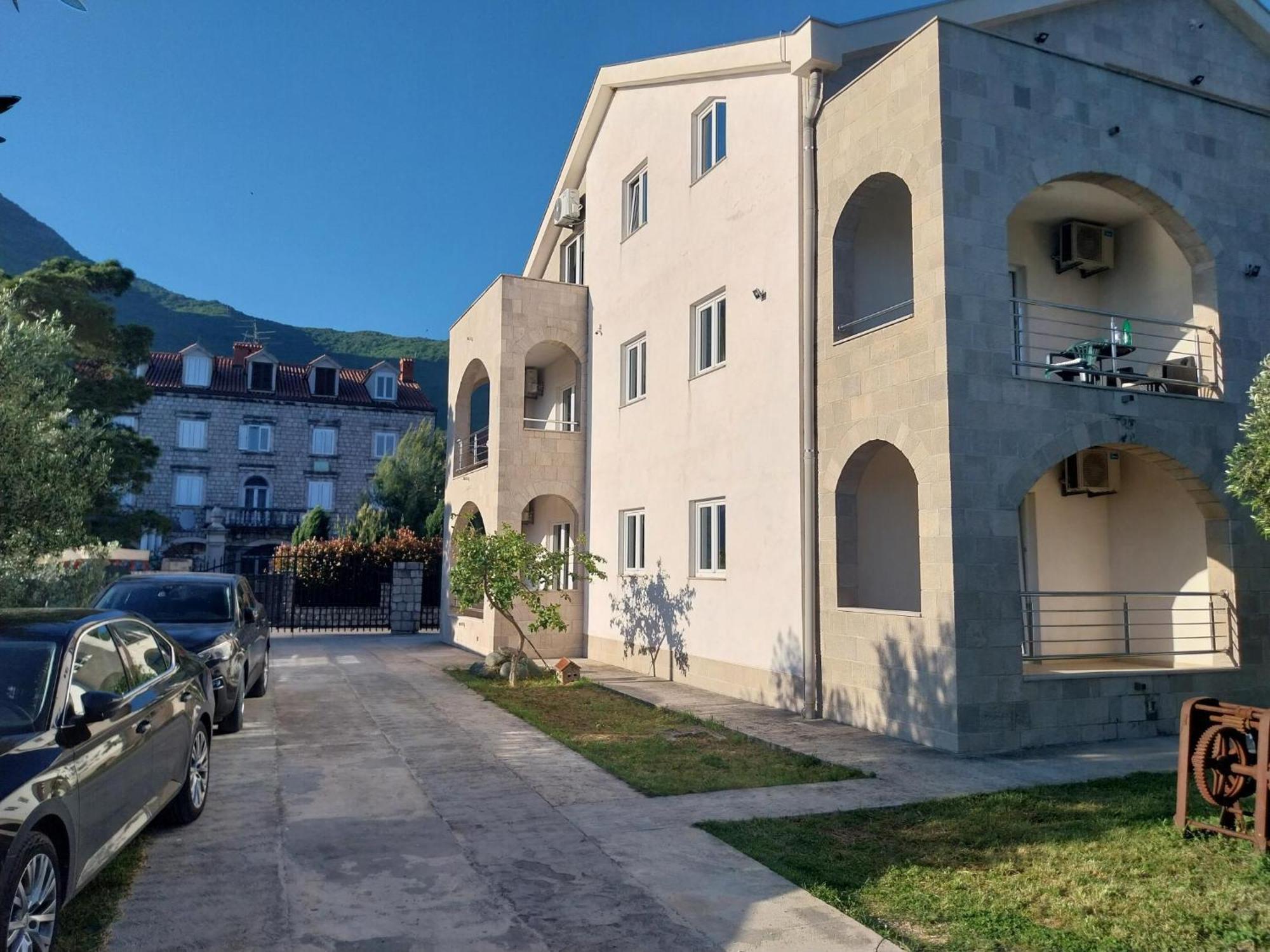 Apartments Villa Danilovic Herceg Novi Eksteriør bilde